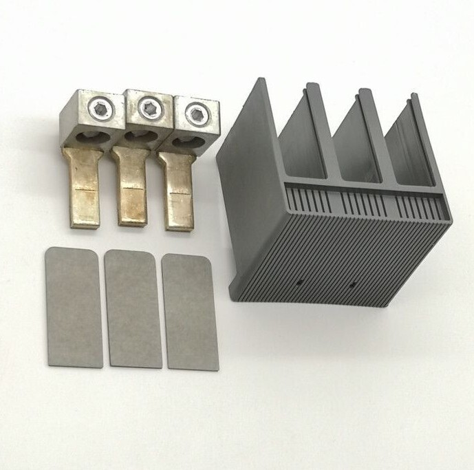 Силовые выводы под кабель CuAl 35#95 (3шт.) для T1, ABB 1SDA051446R0001