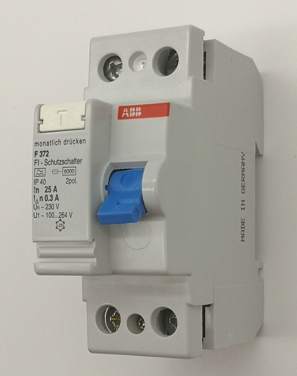 УЗО 2-полюсный 25А, ток утечки - 300мА ABB F372/25/0.3 сн GHF3720001R4510